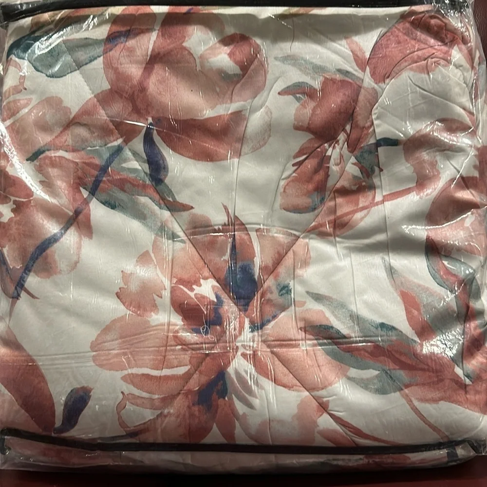 3 pc Queen Comforter set Pink Floral Print Organic Earth Bambo Cotton Touch
